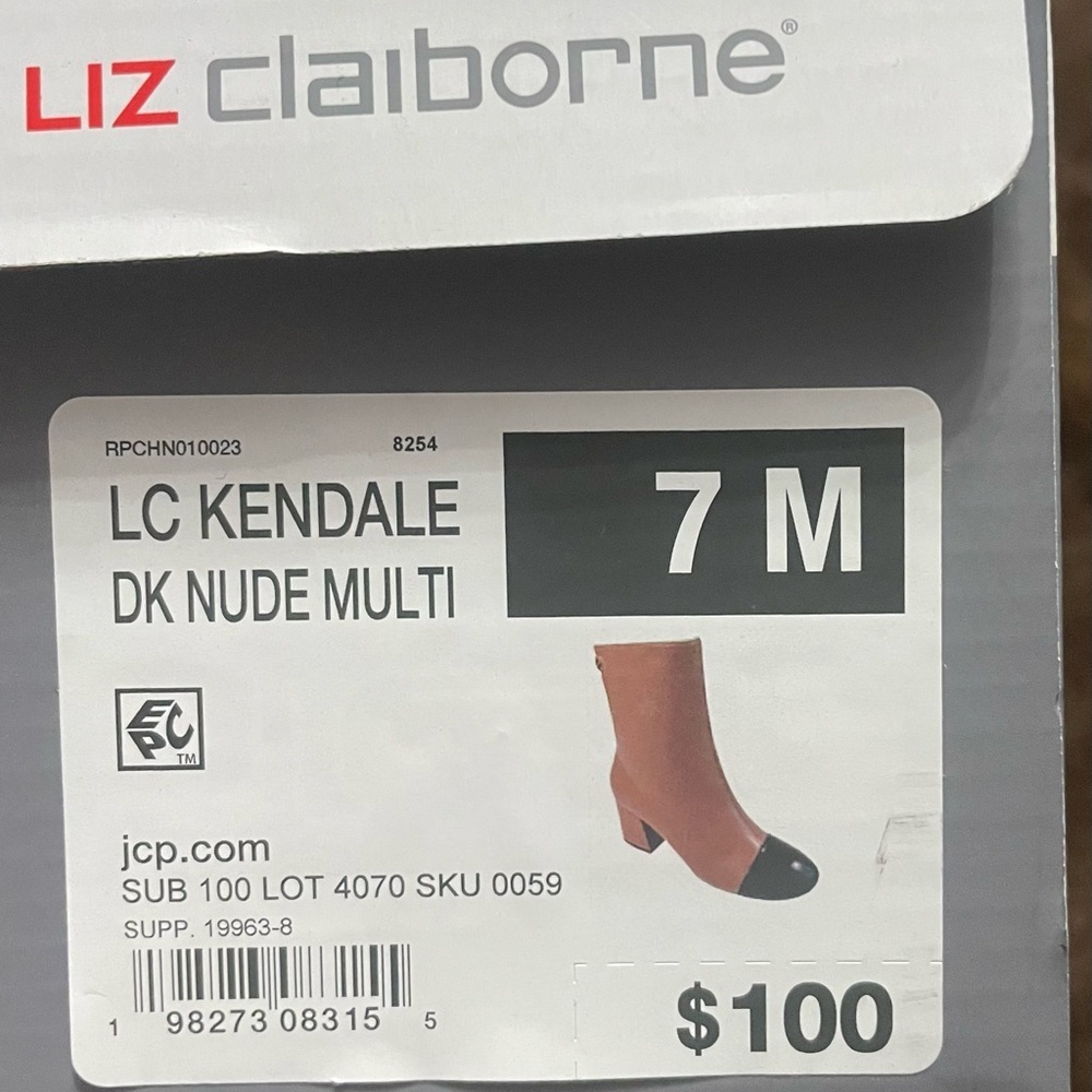 NWT Liz Claiborne Retro Style Tan and Black Ankle Booties Size 7 - Picture 3 of 15